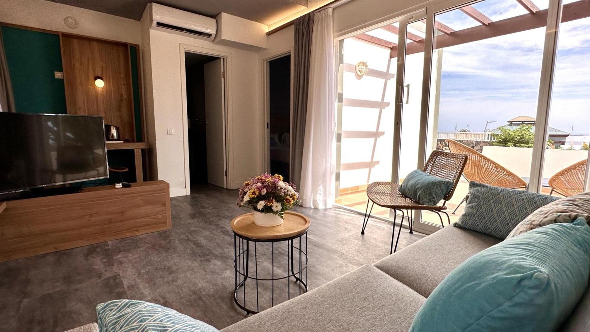 Caleta Dorada Aparthotel Caleta De Fuste Ngoại thất bức ảnh