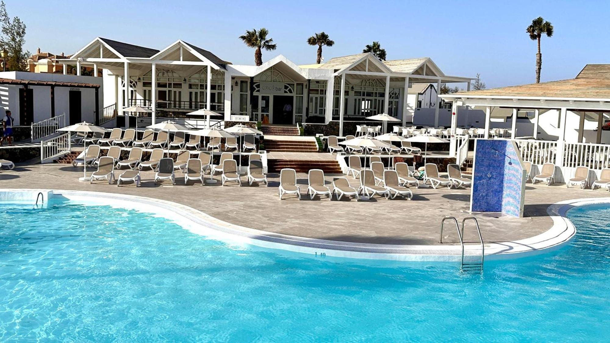 Caleta Dorada Aparthotel Caleta De Fuste Ngoại thất bức ảnh